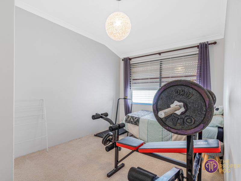 13 Teakwood Loop, Thornlie