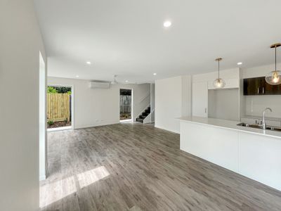 4 / 1 Harry Place, Beerwah