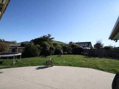 8 Golf Links Road, Wynyard
