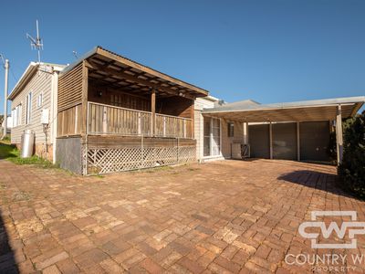110 Church Street, Glen Innes