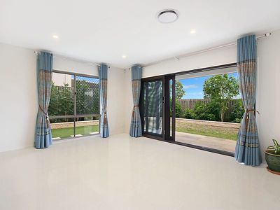 65 Skyview Avenue, Rochedale