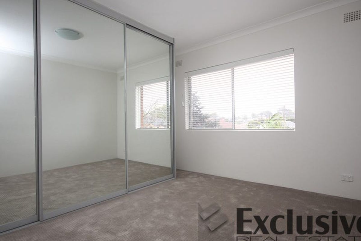 8 / 28 Station Street, Mortdale