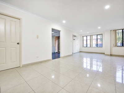 1/181 Hawkesbury Road, Westmead