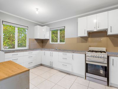 50 Crater Street, Inala