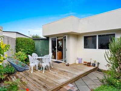 1/5 Seaview Road, Castor Bay