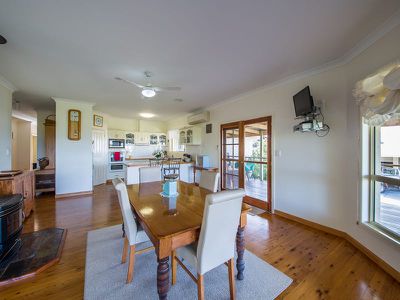42 Macaulay Drive, Kingaroy