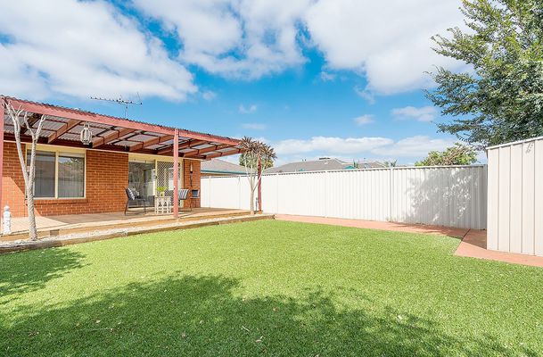 28 Jacaranda Place, Craigieburn