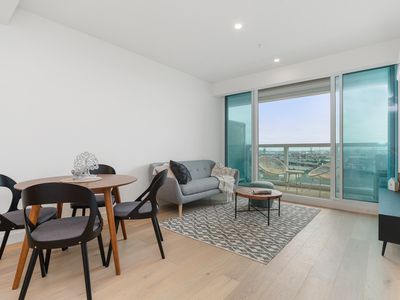 M1304 / 188 Macaulay Road, North Melbourne