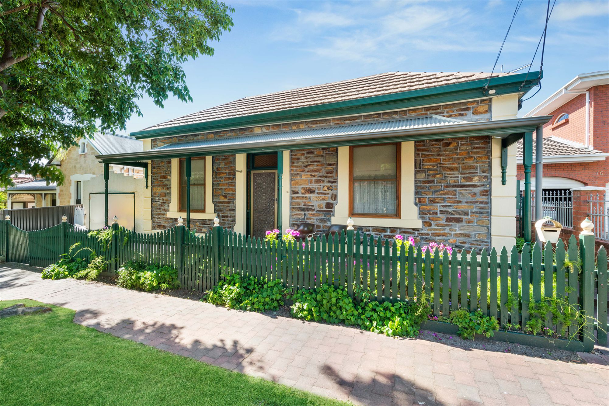 18 Myrtle Street, Prospect