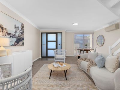 2 / 22 Emily Street, Marks Point