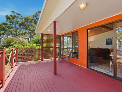 2 Cray Point Parade, Eggs And Bacon Bay