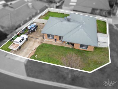 14 OSPREY CIRCUIT, Wodonga