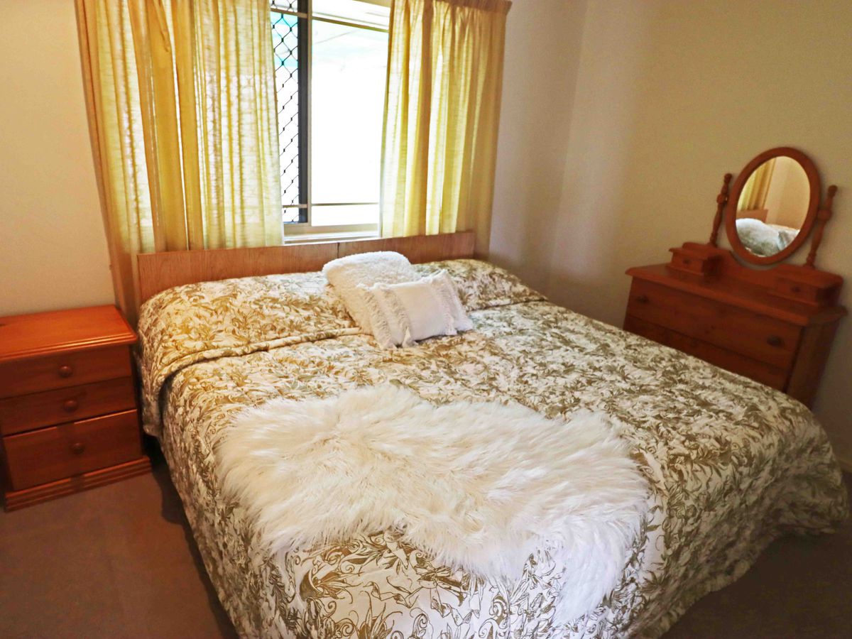 4 / 125-127 TATE ROAD, Tolga