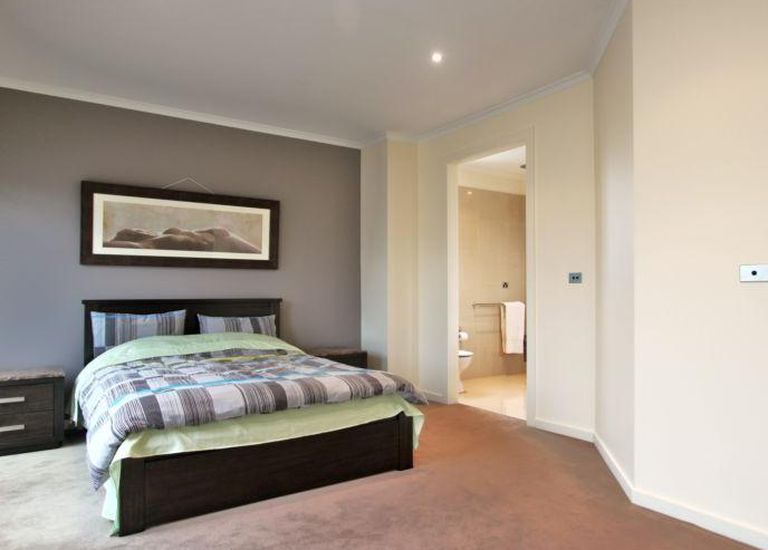 53 Ormond Road, Clayton