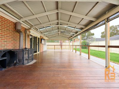 3 Lobelia Street, Pakenham