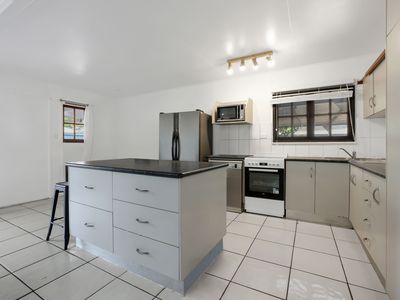 8 Dalton Street, Bungalow