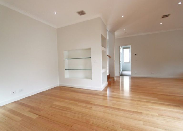 2 / 22 Sumersett Avenue, Oakleigh South