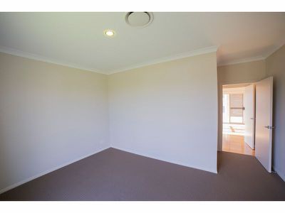 108 Maple Crescent, Narromine