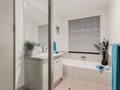 19 Icelandic Meander , Baldivis