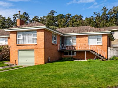 20 Chungon Crescent, South Launceston