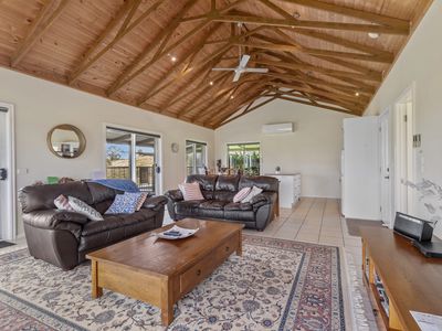 720 Dairy Flat Road, Heathcote South