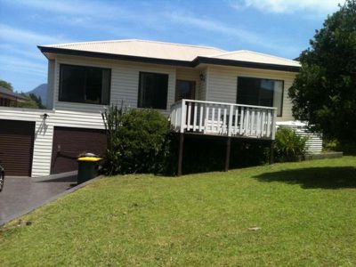 18 Mount Street, Mount Saint Thomas
