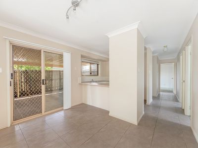 25 Willowtree Drive, Flinders View