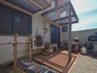 1 / 8 Beacon Close, South Hedland