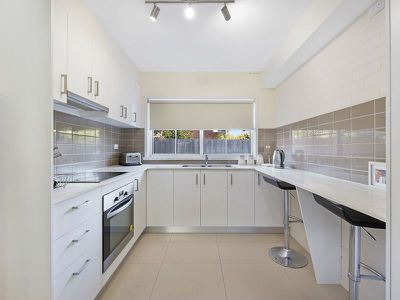 8 / 112 Princes Highway, Dandenong