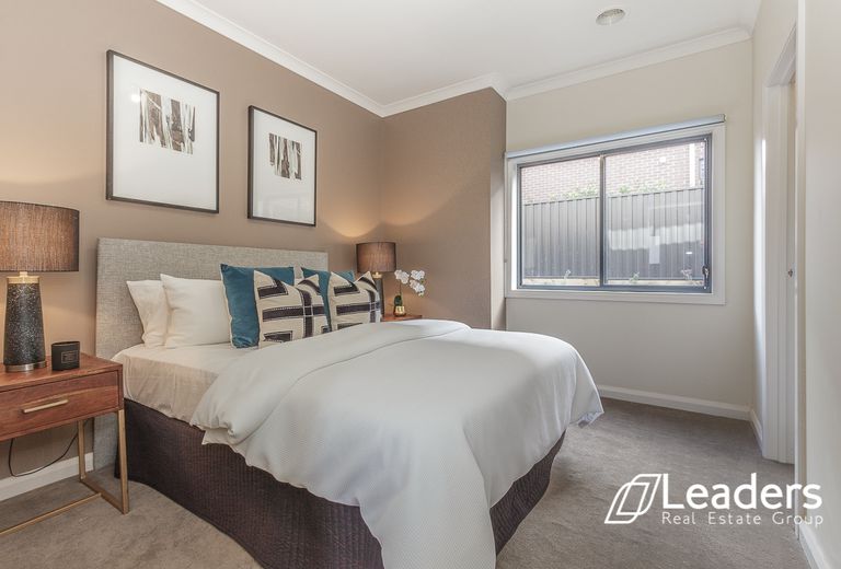 29 Kinnoull Grove, Glen Waverley