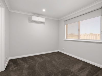 12B Ivanhoe Street, Boulder