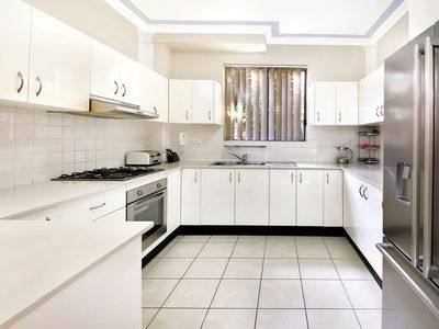 72 / 30 Railway Terrace, Granville