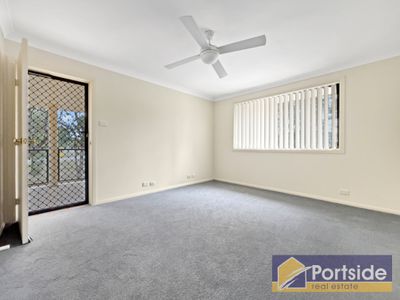 44 Poilus Parade, Tanilba Bay