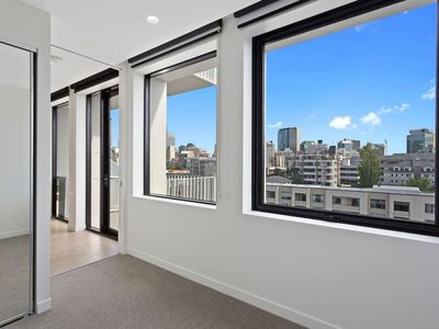 917 / 477 Boundary Street, Spring Hill