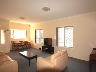 1 / 12 Deakin Street, West Ryde