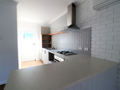 1 / 23 Tallarook Street, Seymour