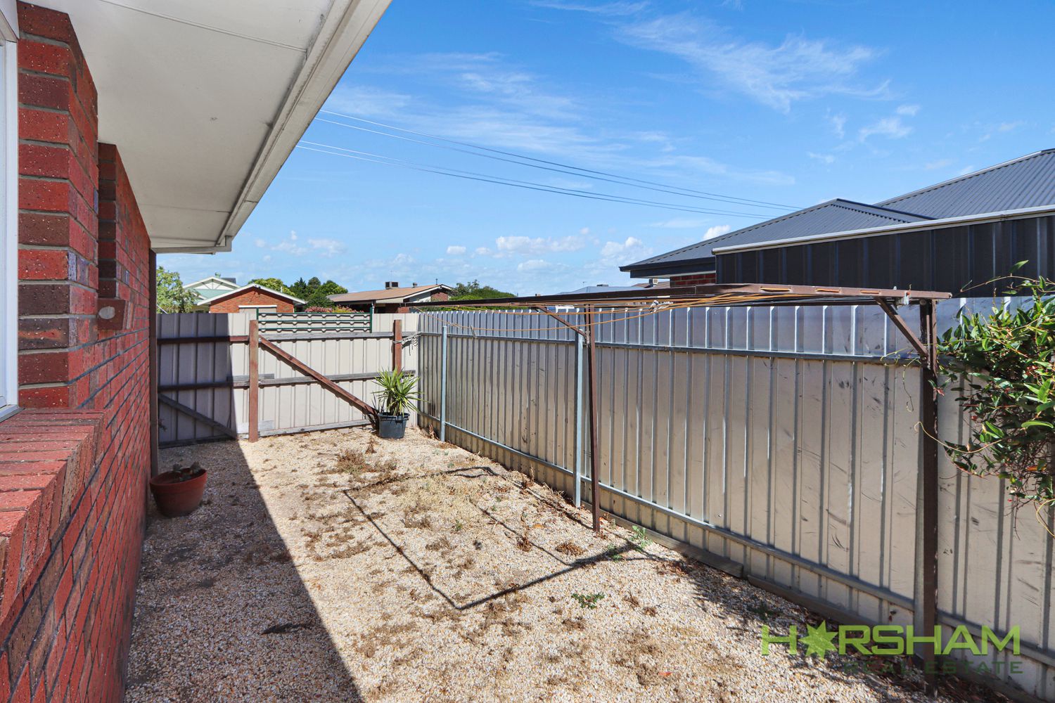1 / 28 Citrus Avenue, Horsham