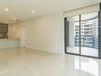 621 / 5 Finch Drive, Eastgardens
