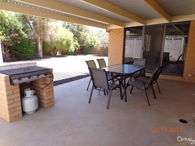 4 Eden Park Way, Dubbo