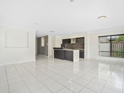 9 Gartside Avenue, Maudsland