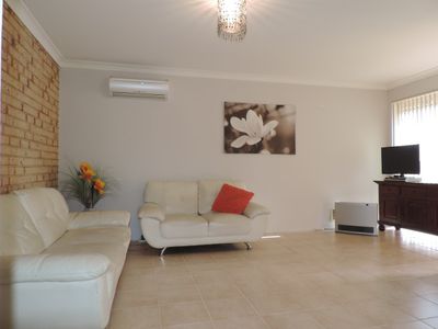 31 Berkshire Drive, Beldon