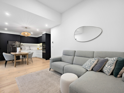 76 Pentland Parade, Yarraville
