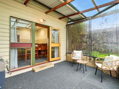 8 New Road, Franklin