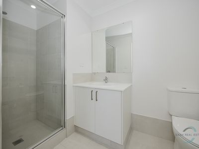 6b Gambier Gr, Eglinton