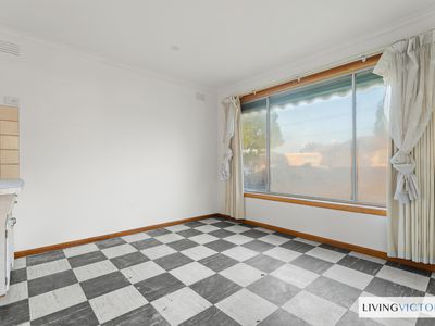 98 Walsgott Street, North Geelong