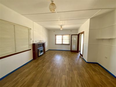 5 Ryan Street, Forbes