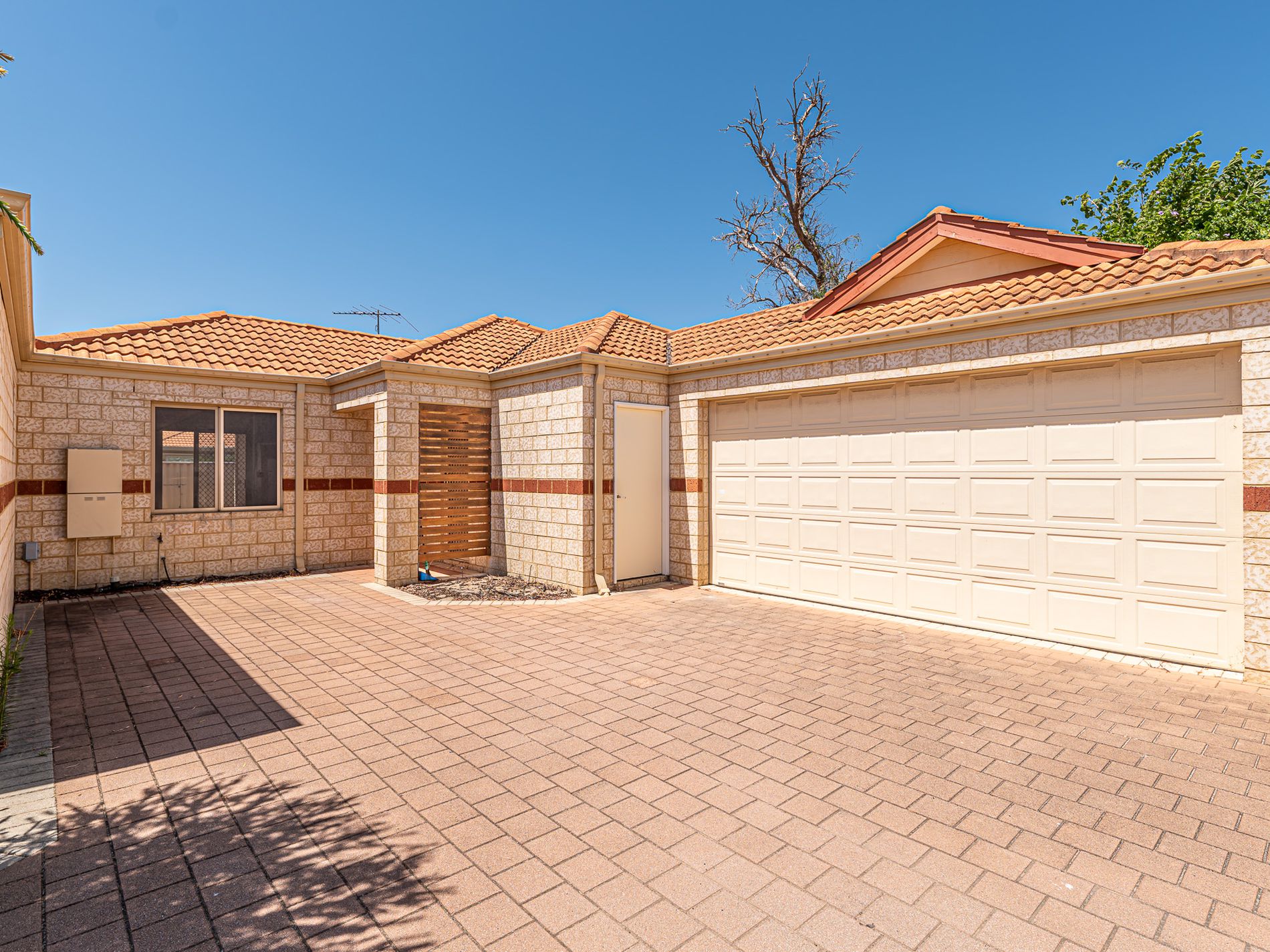 4 / 113-115 Renou Street, East Cannington