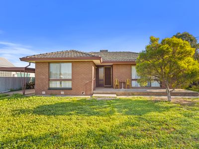 13 Parkes Street, Tocumwal