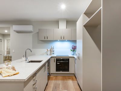 8 Tradewinds Drive, Whitby