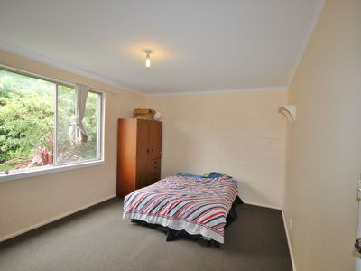 2 Emblen Street, Eden
